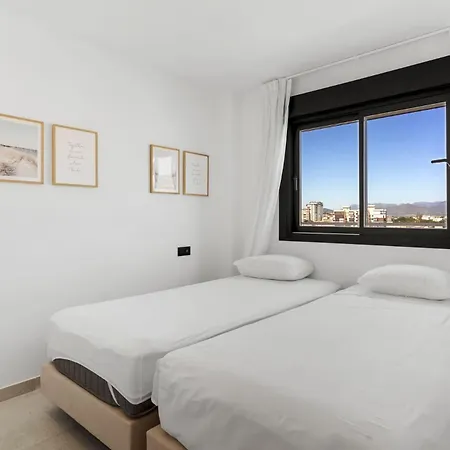 Vivi Homes - Cuevas شقة *