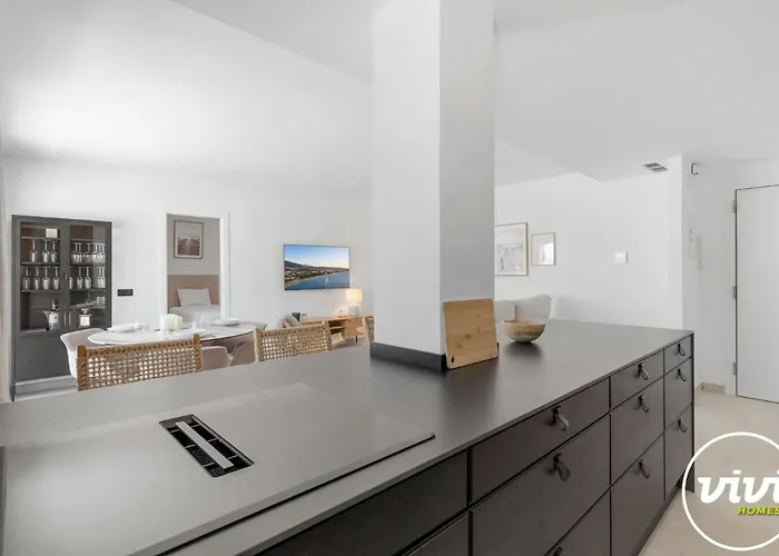 Vivi Homes - Cuevas דירה פואנגירולה